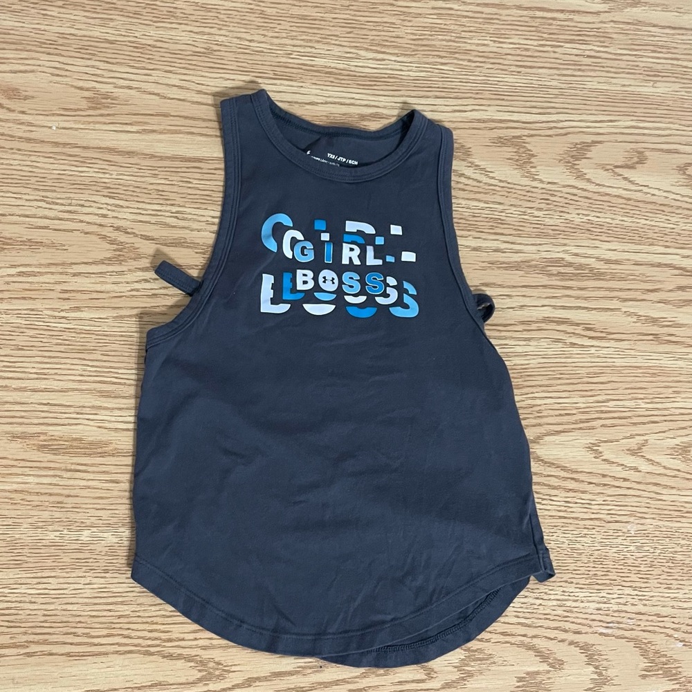 Girls Under Armour shirt